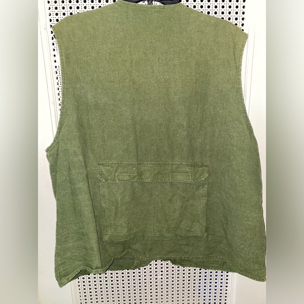 Protest Clothing Multiple Purpose Vest. - Picture 6 of 11